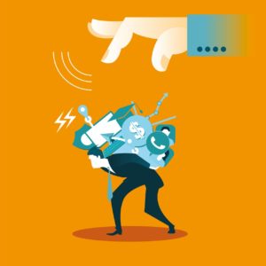 Multitasking-online marketing in India